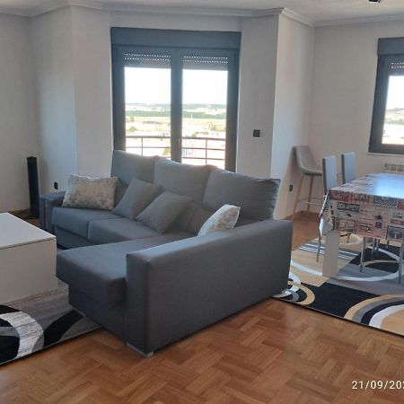 Apartamento Vut El Negrillo 5 Astorga Exterior foto